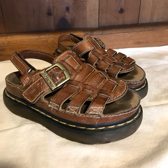 dr martens sandals size 4